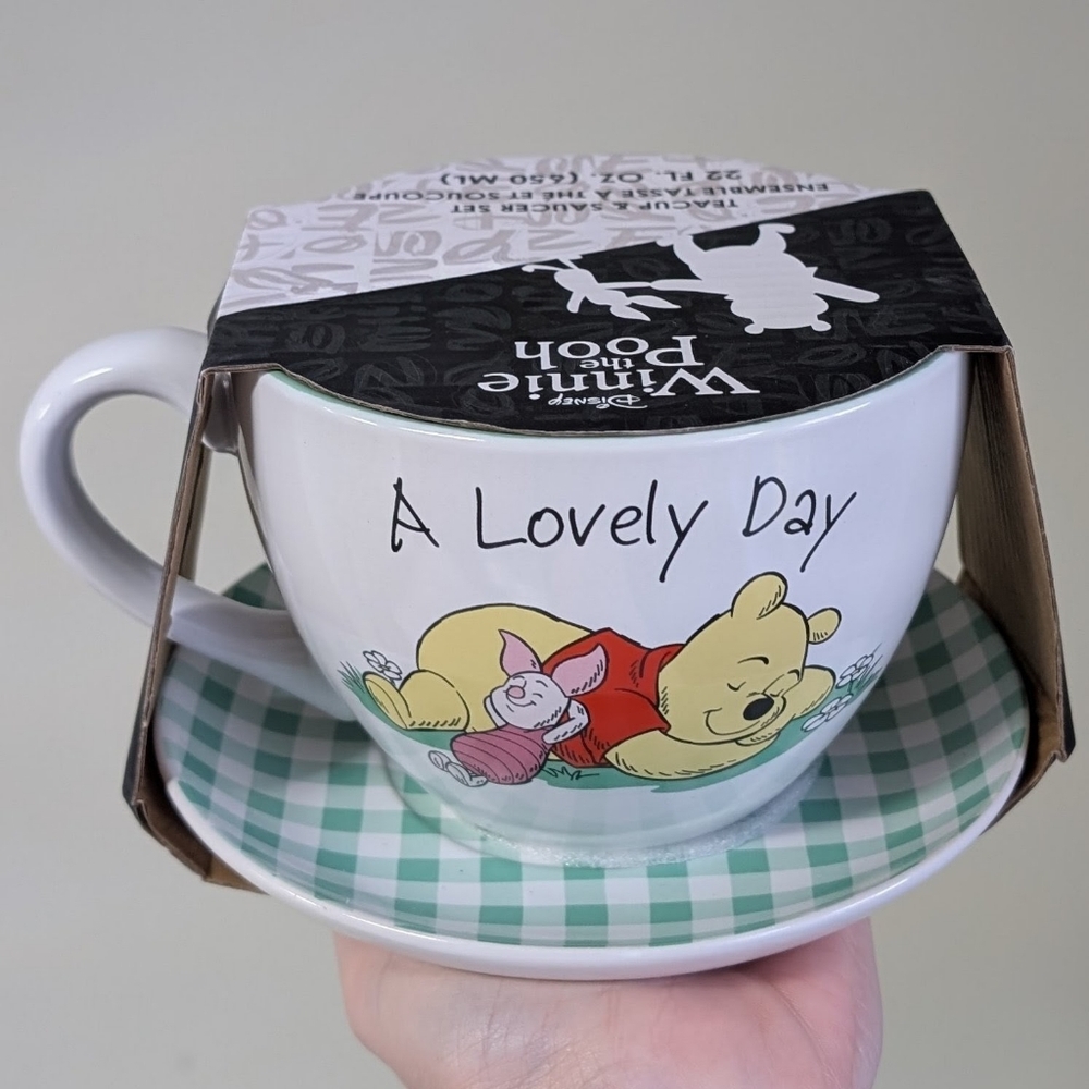 ❌SOLD❌Disney Winnie the Pooh A LOVELY DAY Oversized Mug and Saucer Set 🌼 - Picture 2 of 8